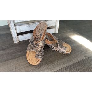 Donald Pliner leather snakeskin wedge comfort sandals
